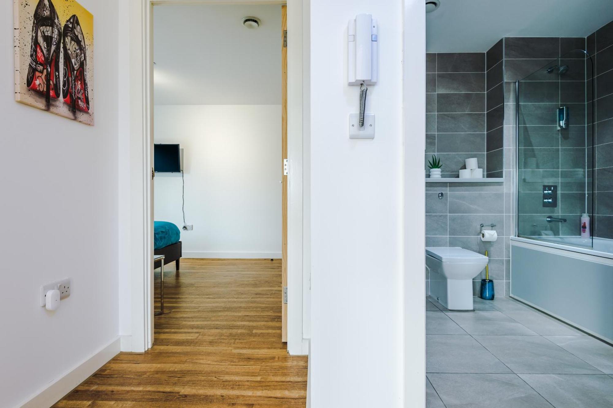 Lux Livin' - Luxury 2 Bed With Skyline View & 24 Hour Gym Apartamento Manchester
